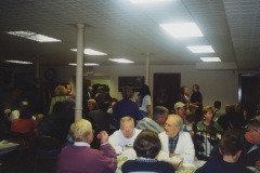 danielbooneleoclub-helpingthe-amitytwplionsclub-1998-annuallionsclubbeefsupper049
