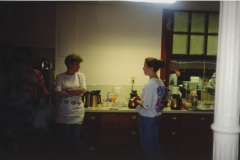 danielbooneleoclub-helpingthe-amitytwplionsclub-1998-annuallionsclubbeefsupper058